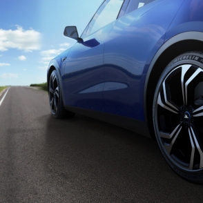 Pilot Sport EV