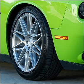 Автошина 255/55 R20 110W XL DELINTE DS8 Desert Storm II