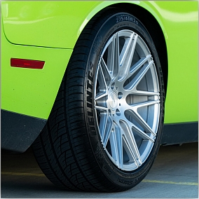 Автошина 255/55 R20 110W XL DELINTE DS8 Desert Storm II